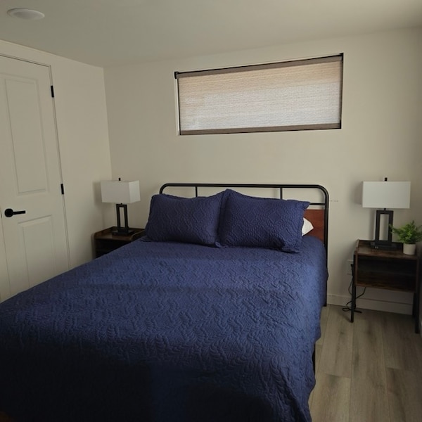 Yogi Bear™ Two Bedroom Glamping Cabin-2